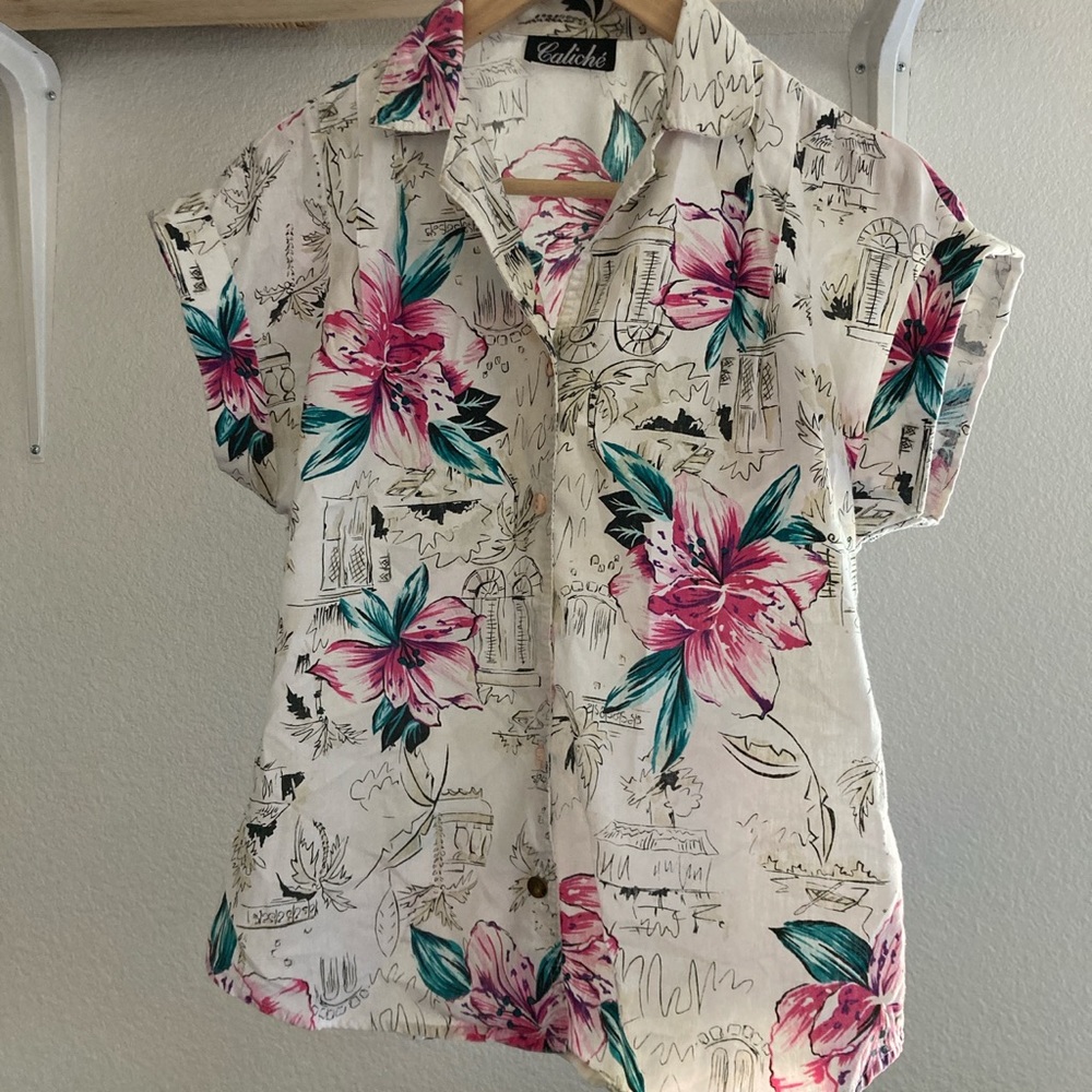 Island print vintage blouse